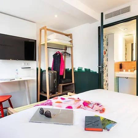 Ibis Styles Hotel 3*