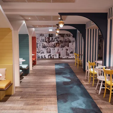 Ibis Styles 3*