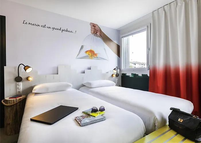 Ibis Styles Тонон-ле-Бен